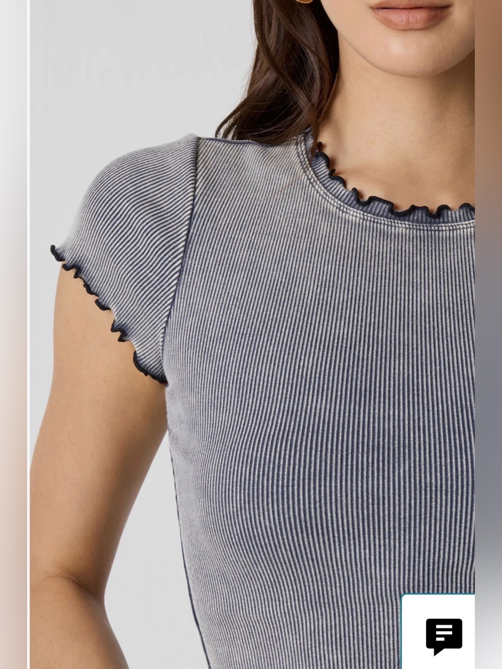 🥬Florence by Mills Washed Ribbed Lettuce-Edge Crop Tee🥬